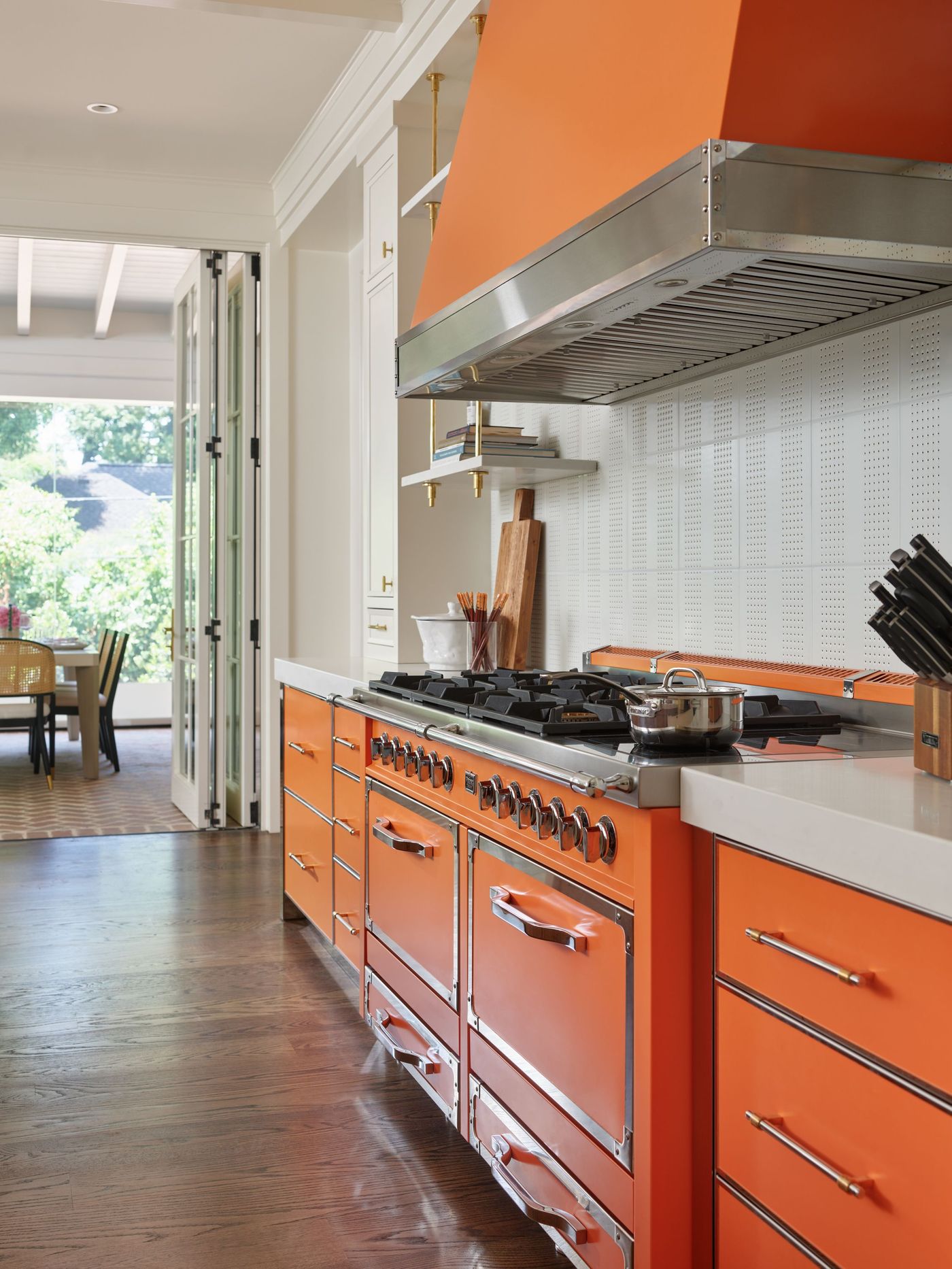 Viking_INSTL_NashvilleTransitionalKitchen_SKU_ProductType_2313114834